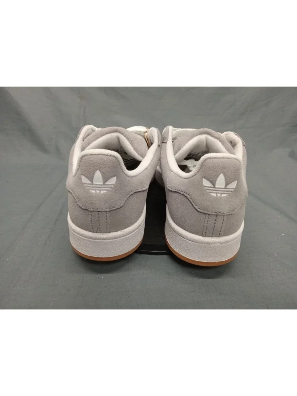 Adidas Campus 00s J (GS) Sneaker HQ6507 Grey White Boys Size 4 NEW NO BOX!